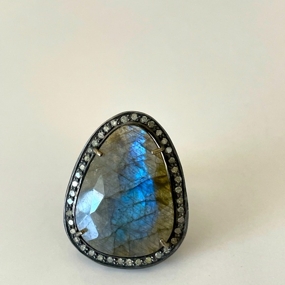 Boho Chic Labradorite Indian Ring - Picture 2 of 13